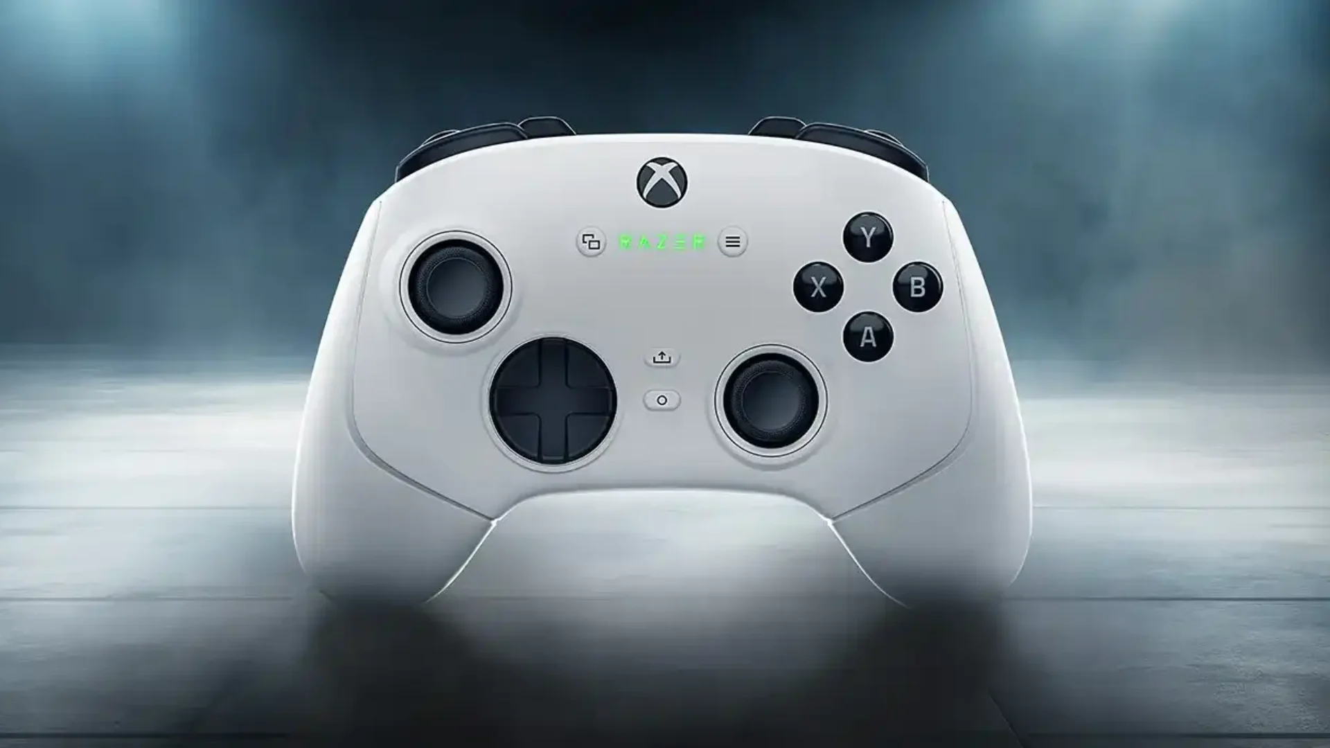 Razer Wolverine V3 Pro - White Edition