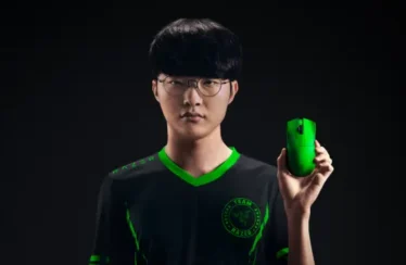 Razer Viper V4 Pro - Faker